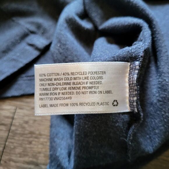 Goodfellow Co. Crewneck Short Sleeved Tee Shirt, Standard Fit Men's Small - Picture 6 of 6